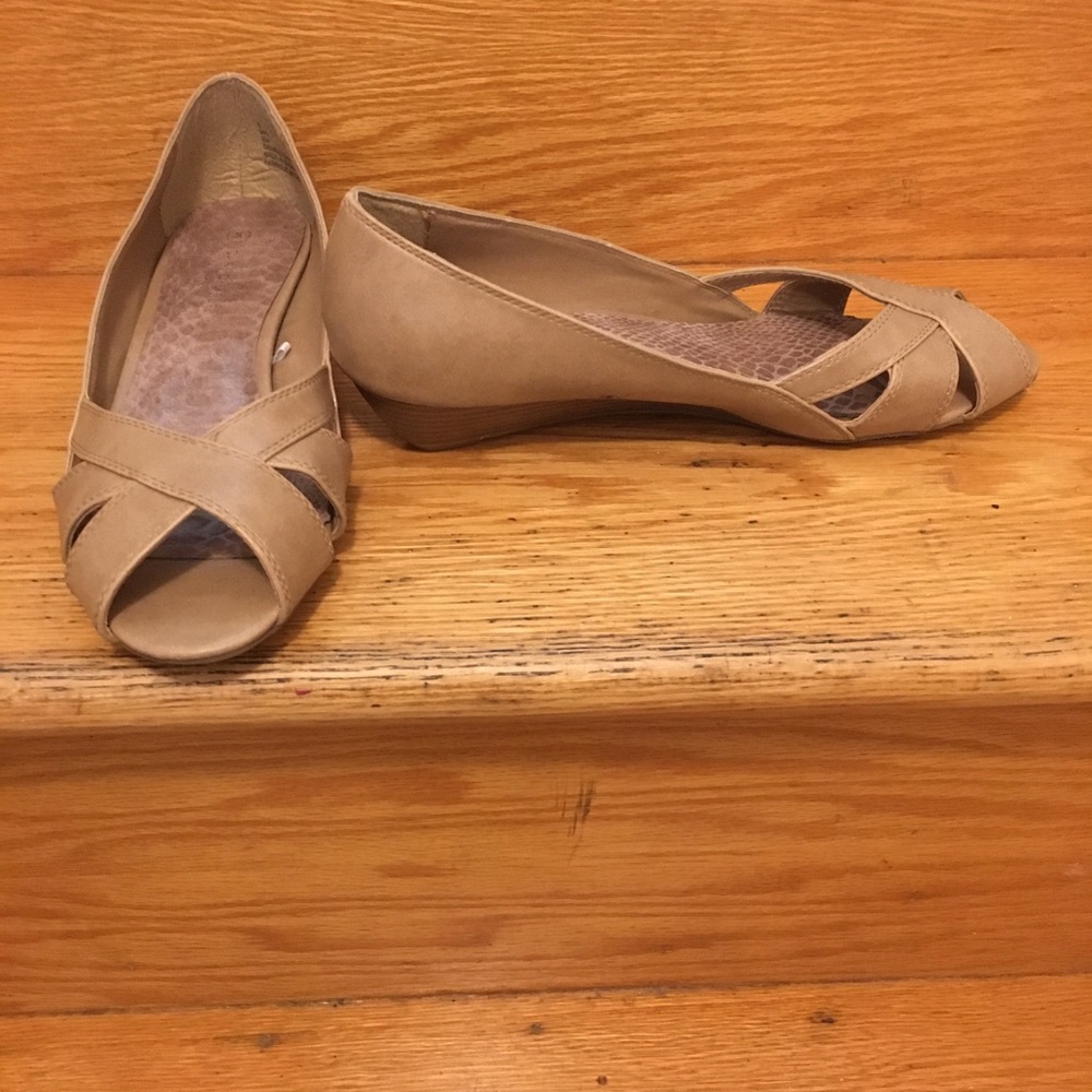 Carroll Reed sandals - Picture 1 of 2